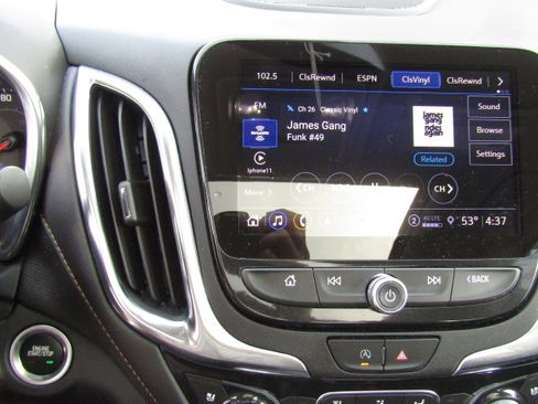 Used 2022 Chevrolet Equinox Premier image 11