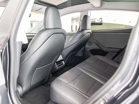 Used 2026 Tesla Model 3 RWD image 29