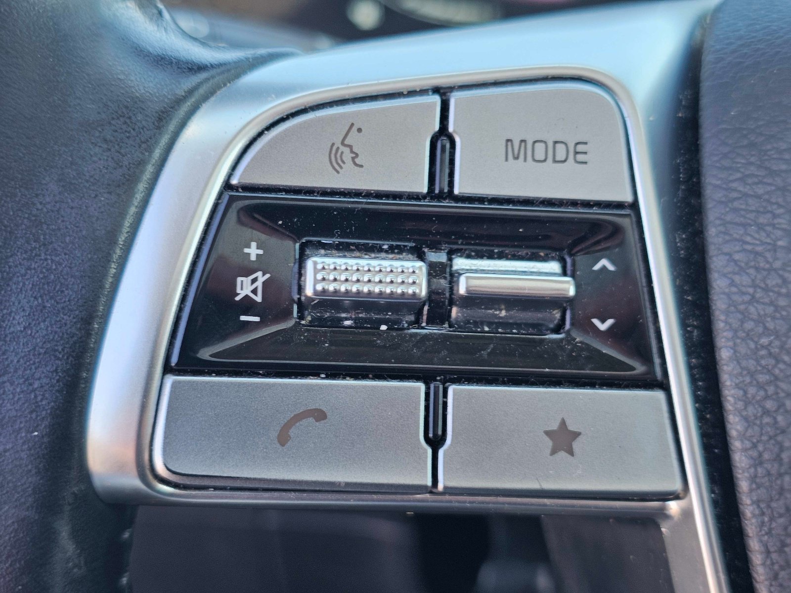 Certified 2024 Kia Telluride S w/ S Sunroof Package FWD image 19