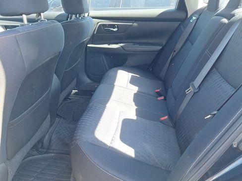 Used 2017 Nissan Altima 2.5 SV FWD image 13