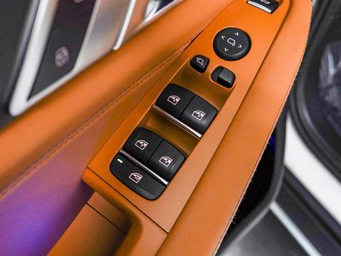 Used 2024 BMW X5 sDrive40i w/ Parking Assistance Package image 23