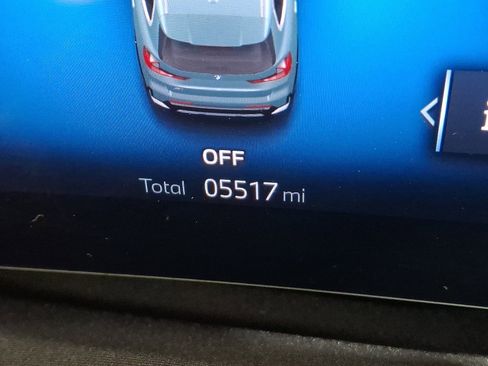 Used 2025 BMW X1 xDrive28i w/ Technology Package image 17