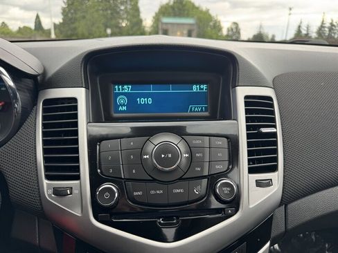 Used 2012 Chevrolet Cruze LT w/ RS Package FWD image 21