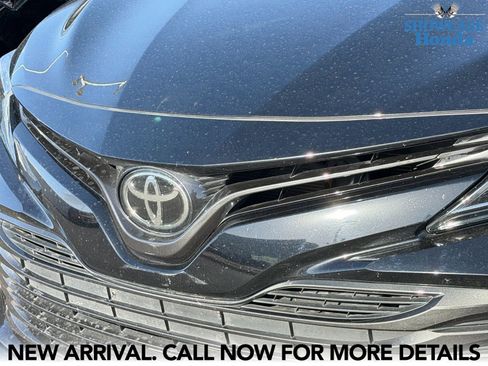 Used 2018 Toyota Camry LE FWD image 9