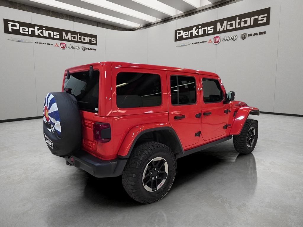 Used 2018 Jeep Wrangler Unlimited Rubicon w/ Dual Top Group AWD/4WD image 5