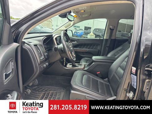 Used 2022 GMC Canyon Denali image 16