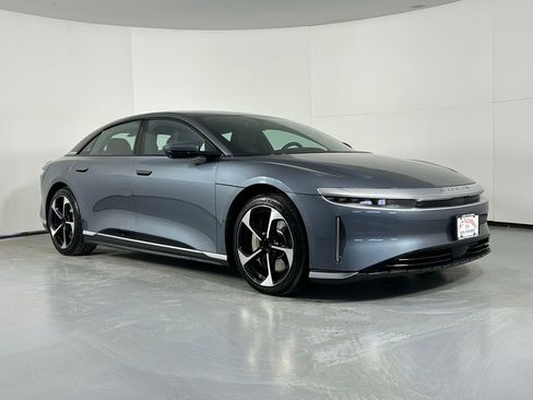 Used 2024 Lucid Air Touring image 1