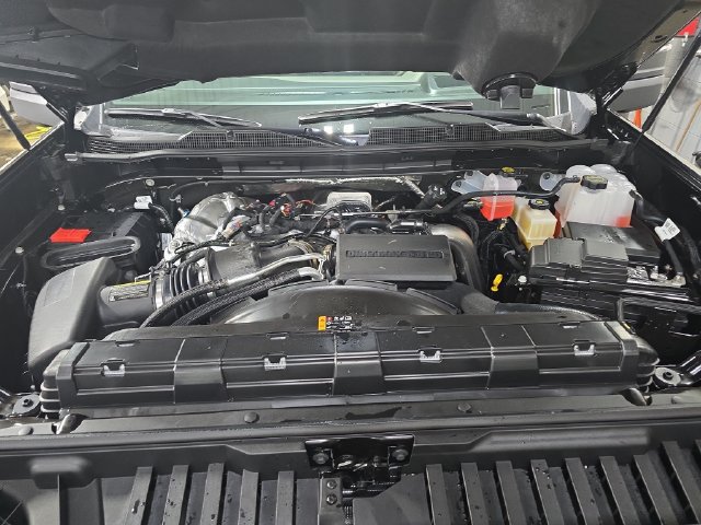 New 2026 Chevrolet Silverado 2500 ZR2 AWD/4WD image 32