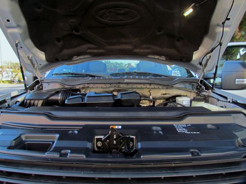 Used 2018 Ford F250 XLT image 39