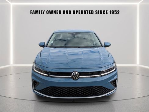 Certified 2025 Volkswagen Jetta S image 6