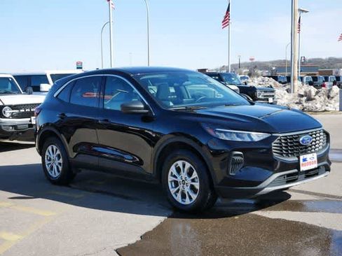 Used 2023 Ford Escape Active AWD/4WD image 19