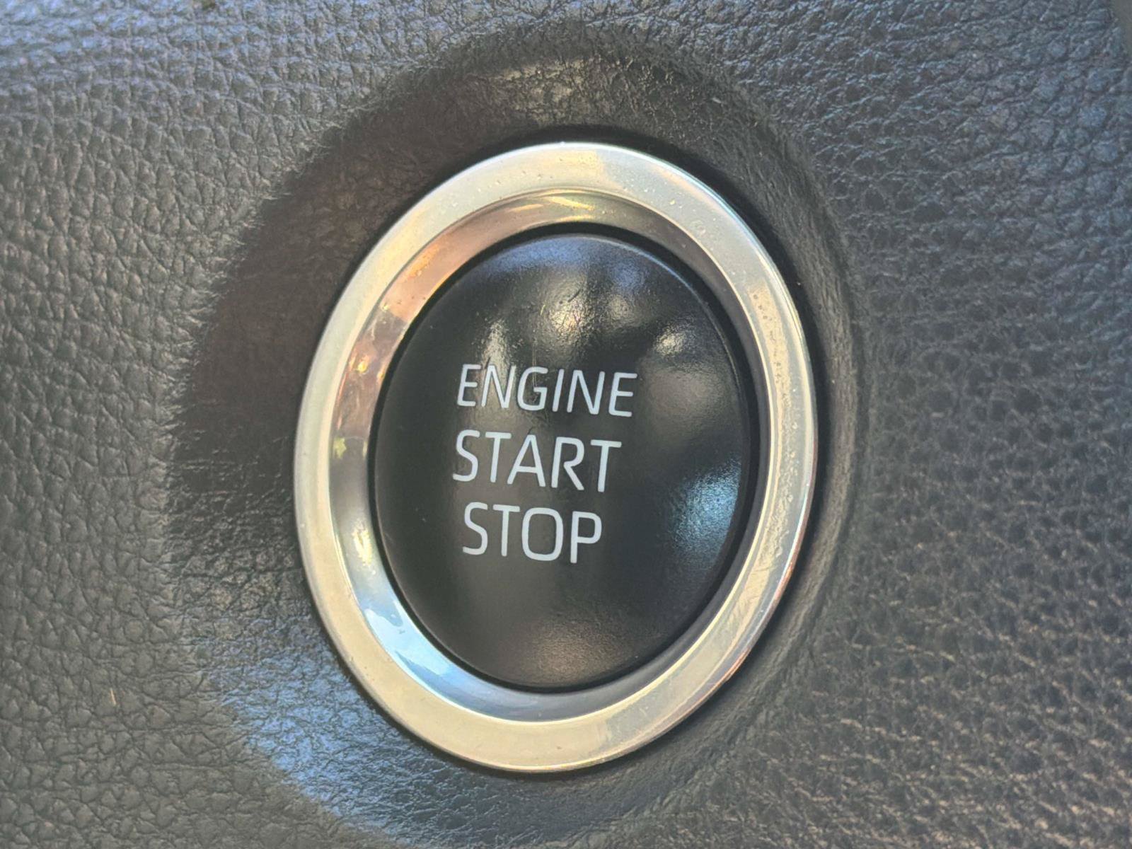 Used 2024 Toyota Corolla SE FWD image 34