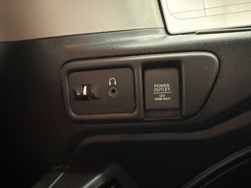 Used 2024 Honda Odyssey Touring image 48