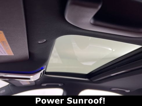 Certified 2025 Mercedes-Benz C 300 4MATIC Sedan image 12