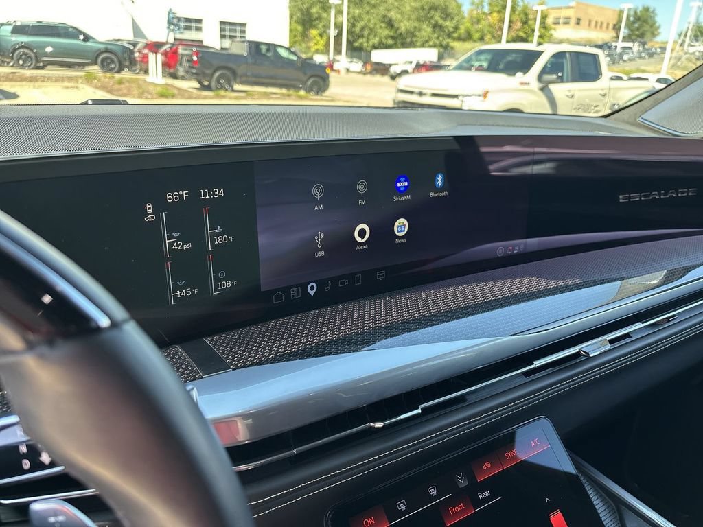 Certified 2025 Cadillac Escalade V AWD/4WD image 18