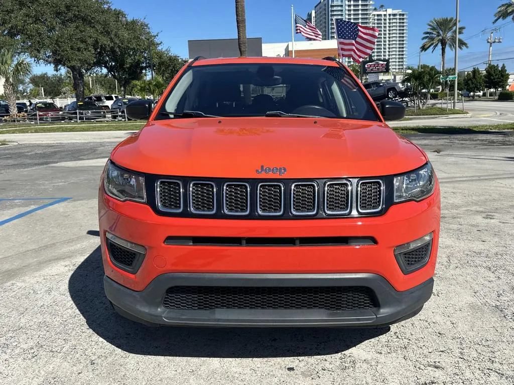 Used 2018 Jeep Compass Sport FWD image 3