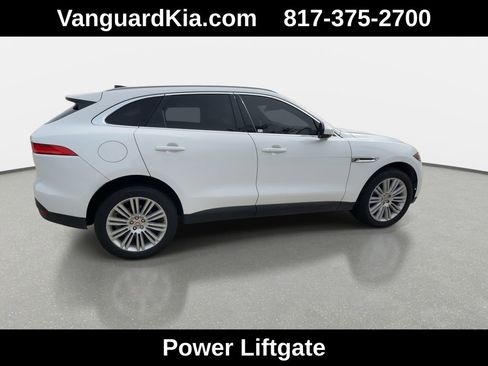 Used 2020 Jaguar F-PACE Premium AWD/4WD image 10