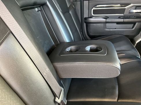 Used 2022 RAM 3500 Laramie w/ Max Tow Package image 33