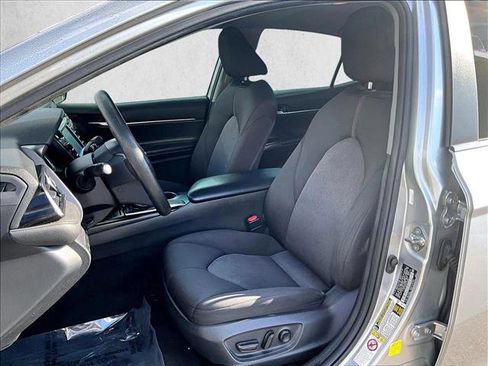 Used 2019 Toyota Camry LE image 26