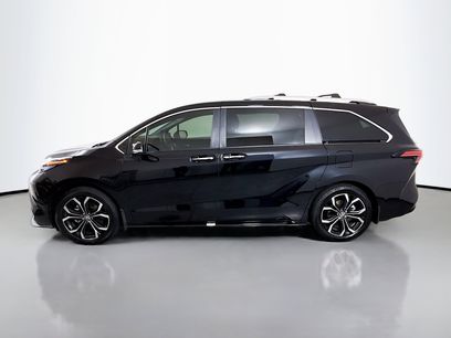Used 2025 Toyota Sienna Platinum
