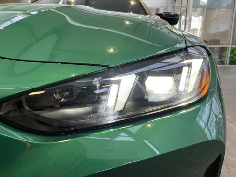 Used 2025 BMW M4 xDrive Competition w/ Executive Package image 5