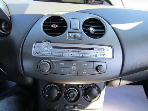 Used 2011 Mitsubishi Eclipse GT image 13