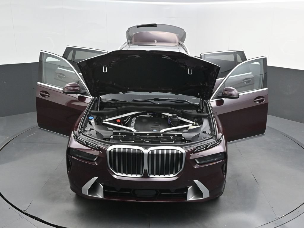 Certified 2024 BMW X7 xDrive40i w/ Executive Package AWD/4WD image 54