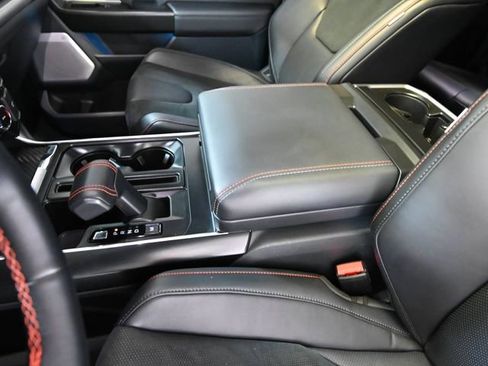 Used 2025 Ford F150 Raptor AWD/4WD image 25