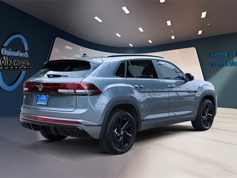 Certified 2025 Volkswagen Atlas Cross Sport SEL R-Line image 5