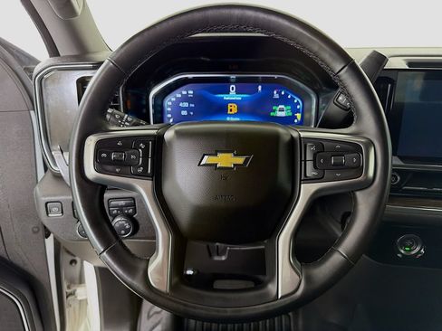 Used 2023 Chevrolet Silverado 1500 LT w/ Work Truck Package AWD/4WD image 13