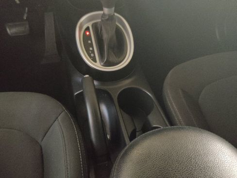 Used 2017 Kia Soul w/ Convenience Package FWD image 26