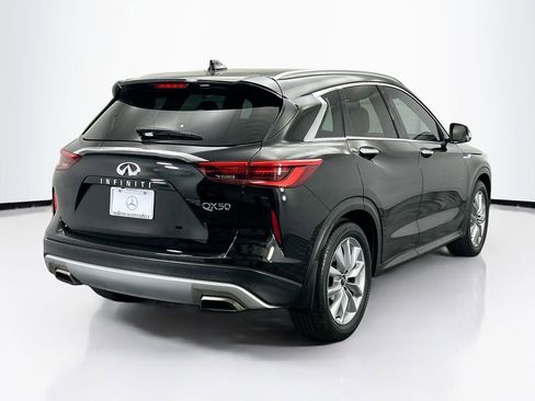 Used 2021 INFINITI QX50 Luxe image 5