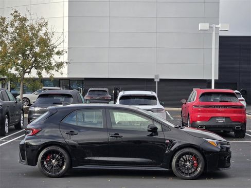 Used 2023 Toyota Corolla Core image 7