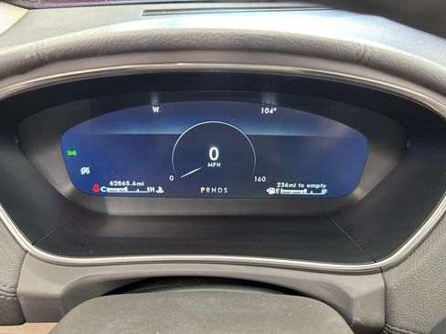 Used 2019 Lincoln Nautilus Select AWD/4WD image 17