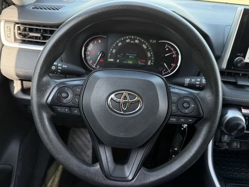 Used 2025 Toyota RAV4 LE FWD image 13