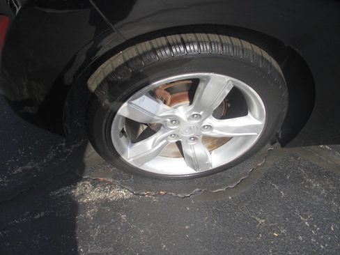 Used 2012 Hyundai Veloster image 29