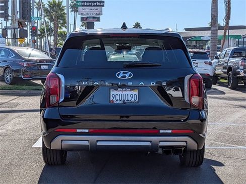 Used 2023 Hyundai Palisade Limited w/ Cargo Package image 3