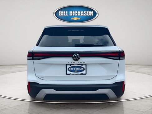 Used 2026 Volkswagen Tiguan SE FWD image 6