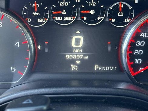 Used 2015 GMC Sierra 2500 Denali w/ Duramax Plus Package image 15