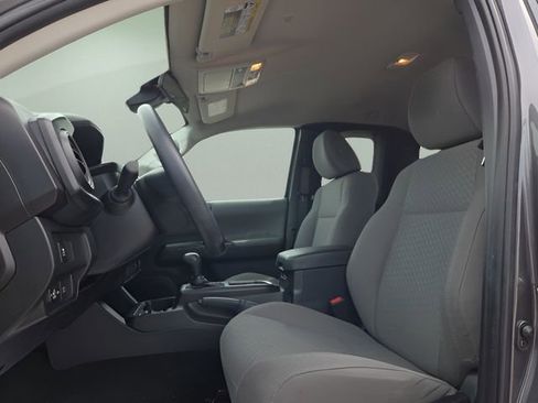 Used 2023 Toyota Tacoma SR image 9