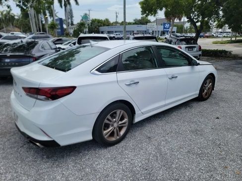 Used 2019 Hyundai Sonata SEL w/ Cargo Package FWD image 4