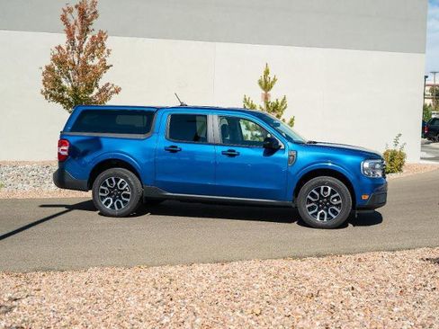 Certified 2024 Ford Maverick Lariat image 3