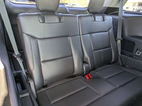 Used 2023 Ford Explorer XLT w/ Equipment Group 202A image 36
