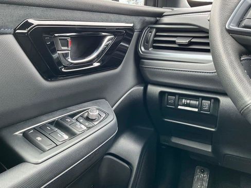 Certified 2025 Subaru Forester Limited image 24