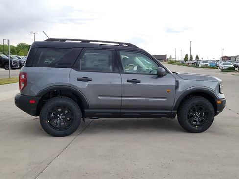 New 2026 Ford Bronco Sport Badlands AWD/4WD image 2