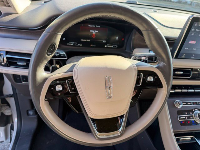 Used 2023 Lincoln Aviator Reserve w/ Equipment Group 201A AWD/4WD image 17