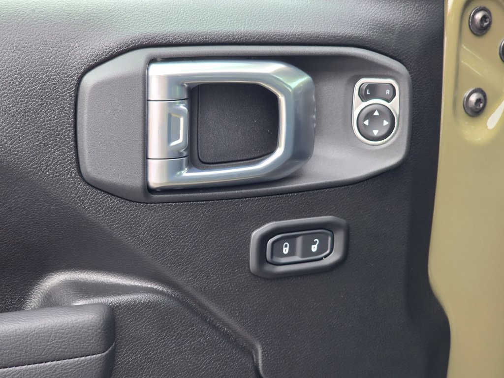 New 2026 Jeep Gladiator Sport AWD/4WD image 34