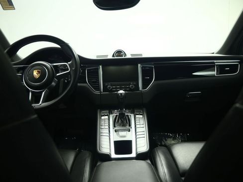 Used 2017 Porsche Macan S AWD/4WD image 37