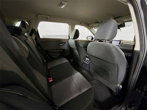 Certified 2021 Nissan Rogue SV image 29