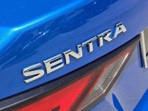 Used 2025 Nissan Sentra SV FWD image 16